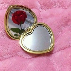 Meet your Posher, Akanksha